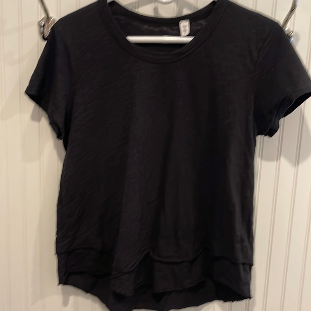NWOT WILT TRAPEZE‎ TEE!